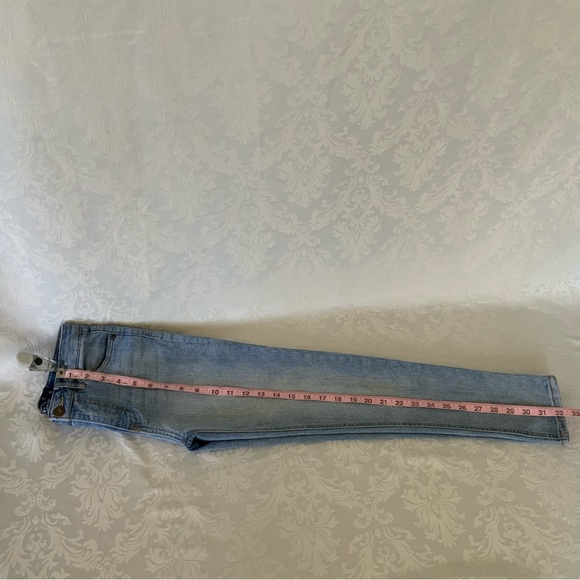 Girls Lucky Brand Light wash Skinny Jeans - Picture 7 of 7